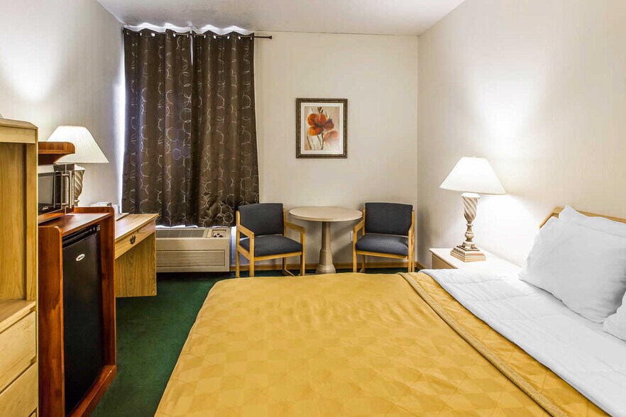 More Photos Of 3710 Meridian St, Bellingham Hospitality For Sale