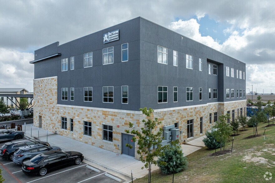 More Photos Of 1601 E Pflugerville Pky, Pflugerville Unknown For Lease