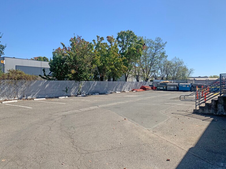 More Photos Of 3320 Industrial Dr, Santa Rosa Food Processing For Lease