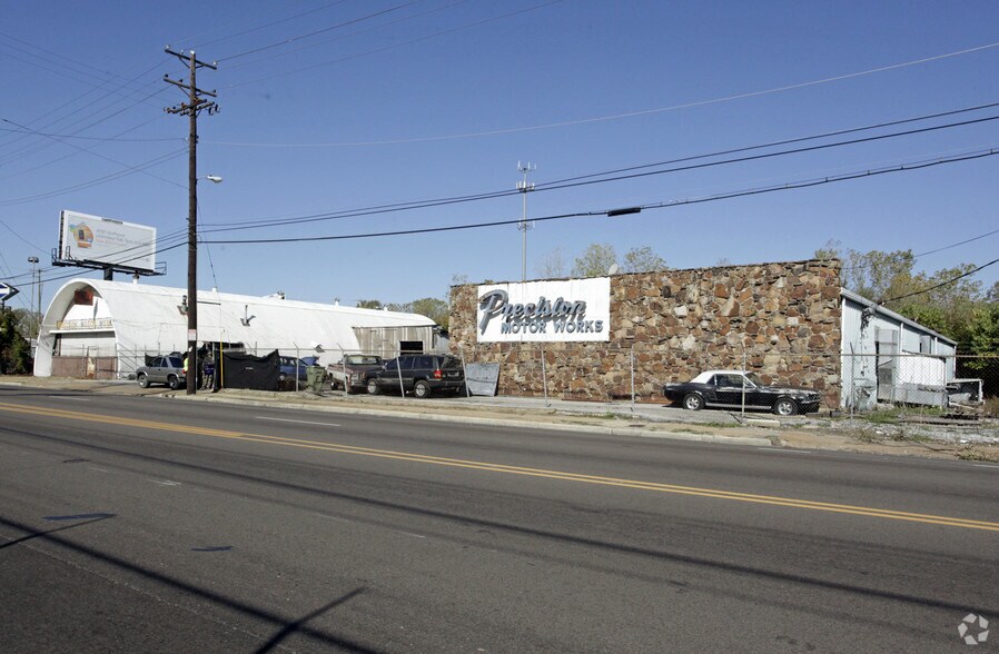 Primary Photo Of 1882-1888 Chelsea Ave, Memphis Auto Repair For Lease