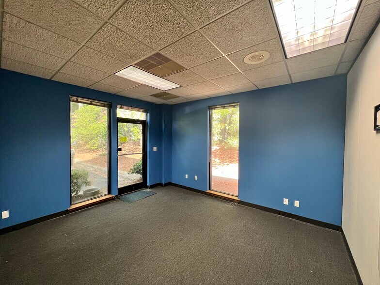 More Photos Of 1149 Executive Cir, Cary Office For Lease