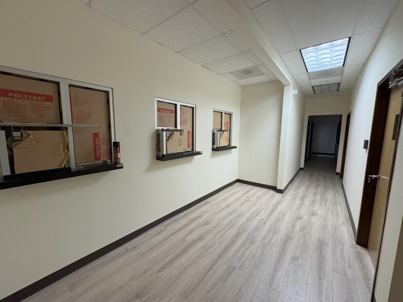 More Photos Of 4446-4450 Park Heights Ave, Baltimore Storefront For Lease