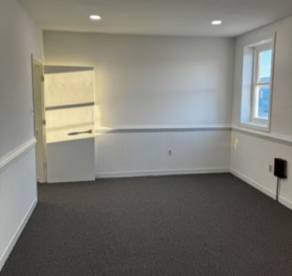 More Photos Of 2939 W Marshall St, Richmond Office For Sale