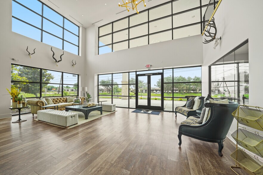 More Photos Of 4300 FM 2351 Rd, Friendswood Office For Lease