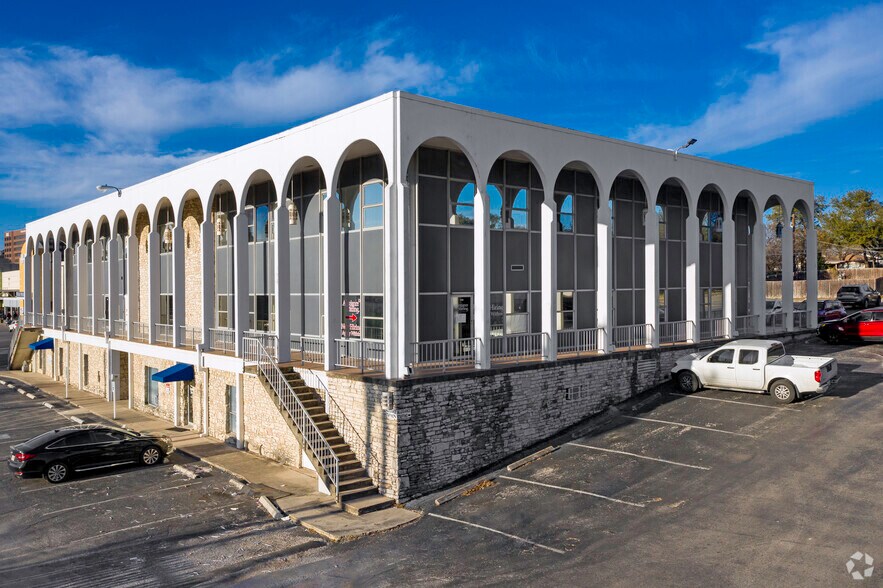 Primary Photo Of 3740 Colony Dr, San Antonio Office For Lease