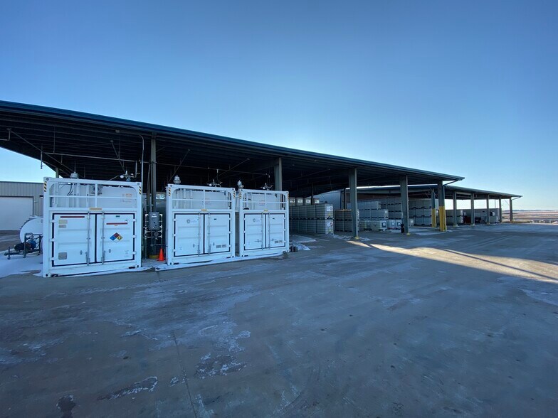 More Photos Of 10475 1st St SW, Killdeer Industrial For Sale