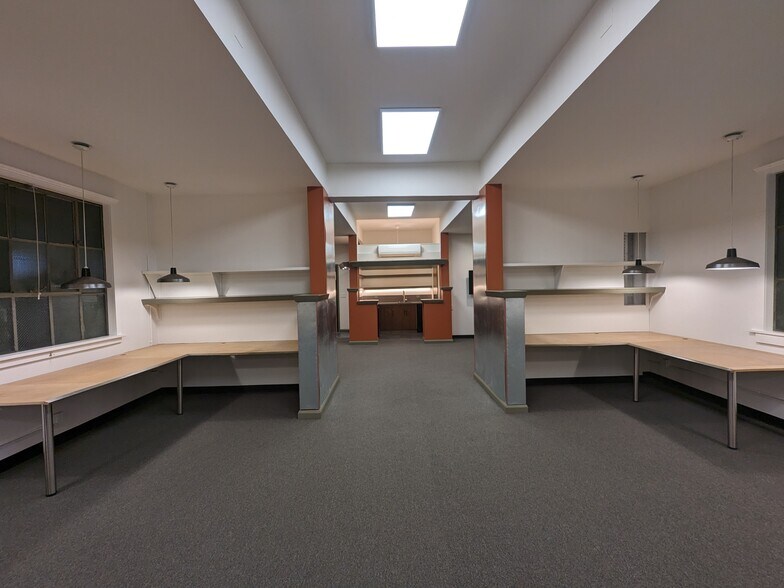 More Photos Of 5500 Doyle St, Emeryville Office For Sale