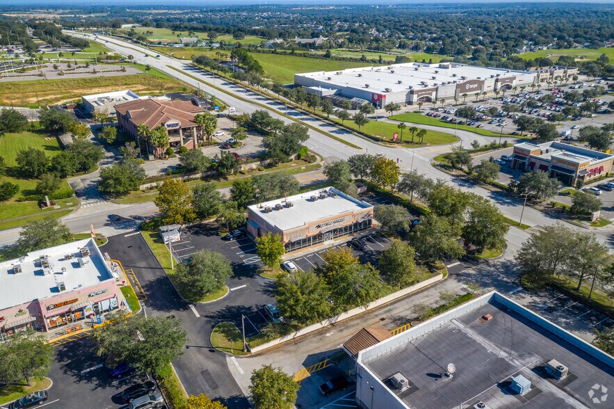 More Photos Of 2560 E 50, Clermont Unknown For Lease