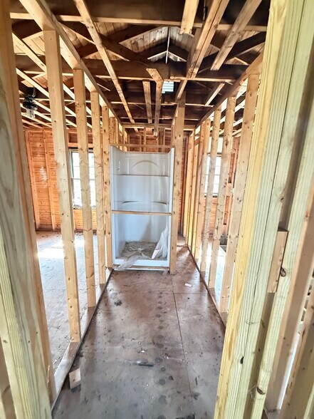 More Photos Of 3004 Rent Rd, Yadkinville Multifamily For Sale