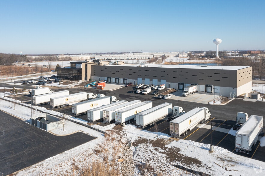 More Photos Of 1425 Madeline Ln, Elgin Industrial For Sale