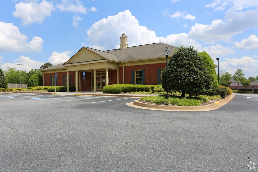 More Photos Of 9045 Hickory Flat Hwy, Woodstock Bank For Sale