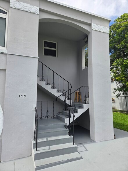 More Photos Of 120 SW 20th Ave, Miami Apartments For Sale