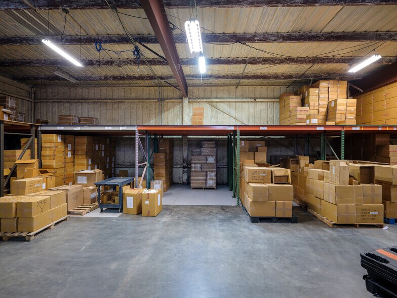 More Photos Of 2229 Whitfield Park Dr, Sarasota Warehouse For Sale