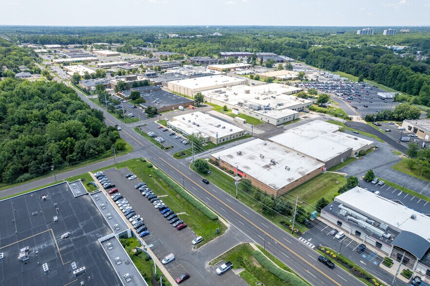 More Photos Of 2080 Springdale Rd, Cherry Hill Showroom For Lease