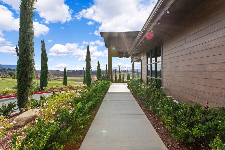 More Photos Of 40620 Calle Contento, Temecula Winery Vineyard For Sale