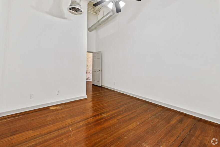 More Photos Of 2300-2312 1st Ave N, Birmingham Apartments For Lease