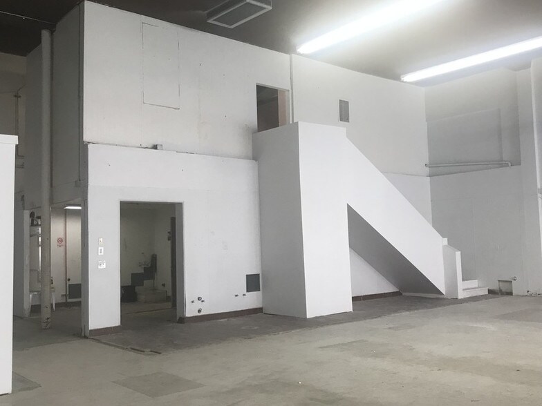 More Photos Of 4201 University Ave, San Diego Storefront For Lease