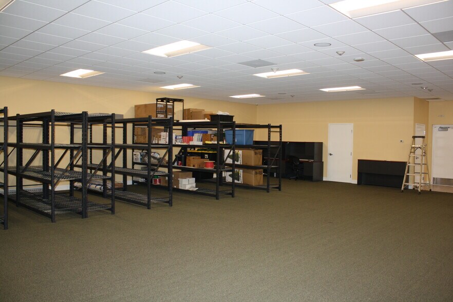 More Photos Of 1301 Sarasota Center Blvd, Sarasota Office For Lease