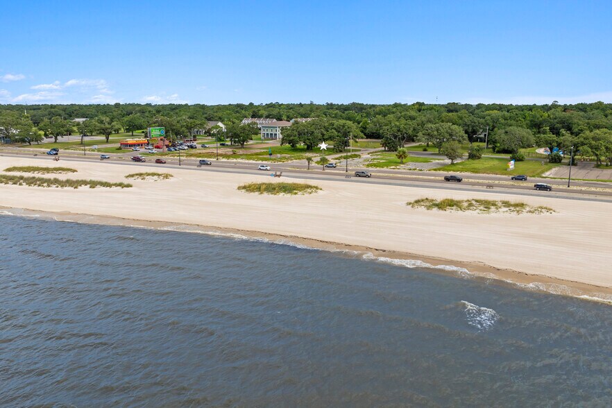 More Photos Of 640 16th st, Gulfport Land For Sale