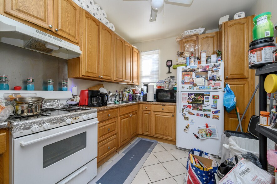 More Photos Of 200 Central Ave, Hackensack Storefront Retail Residential For Sale