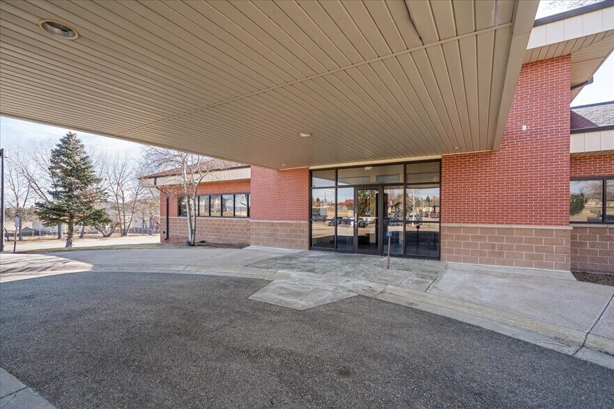 More Photos Of 3235 Sparks Rd, Cheyenne Medical For Lease