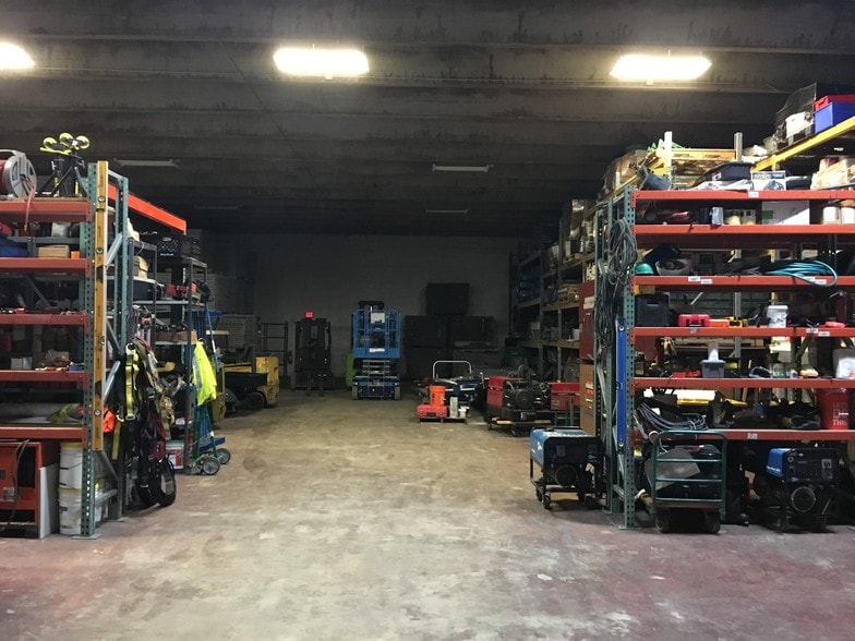 More Photos Of 3380 NW 151st Ter, Miami Warehouse For Sale