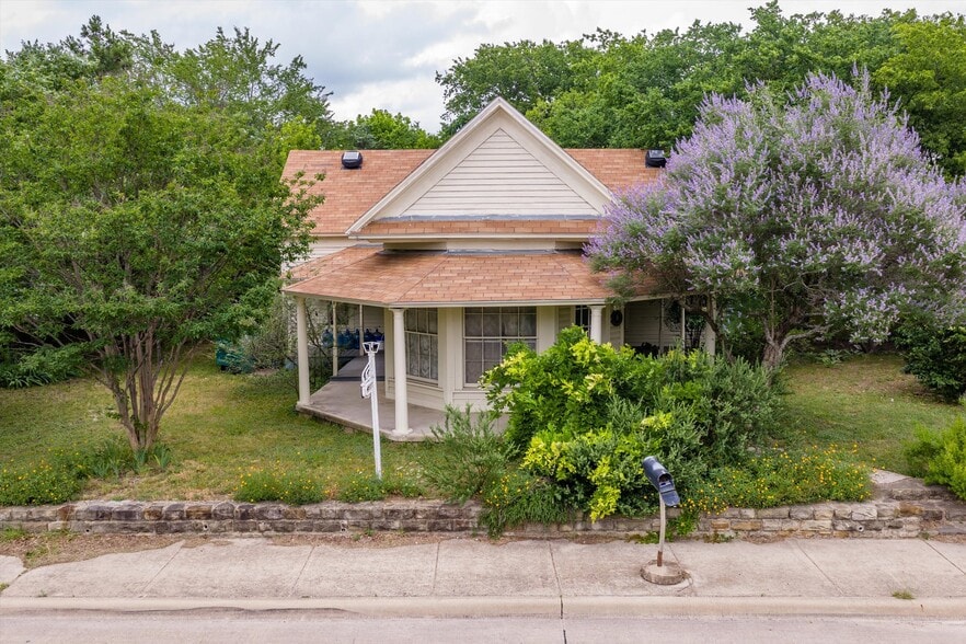 More Photos Of 1007 W Belt Line Rd, Cedar Hill Land For Sale
