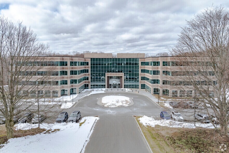 Primary Photo Of 440 Wheelers Farms Rd, Milford Office For Lease