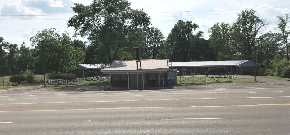 More Photos Of 3155 Huntsville Hwy, Fayetteville Hotel For Sale