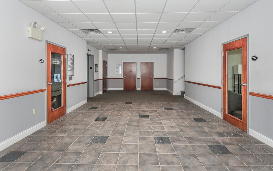 More Photos Of 770 Newtown Yardley Rd, Newtown Medical For Lease