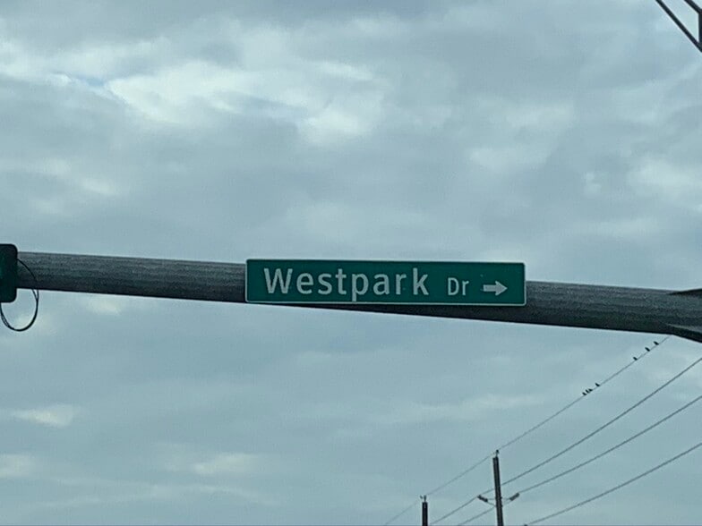 More Photos Of 3454 Texas 6 S, Houston Carwash For Sale