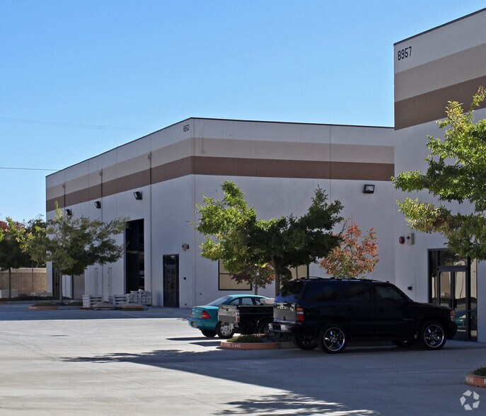 More Photos Of 5821 Alder Ave, Sacramento Industrial For Sale