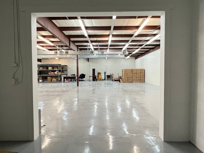 More Photos Of 1320 W A St, Pasco Warehouse For Sale