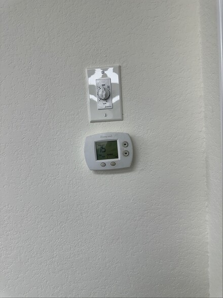 More Photos Of 2370-2420 W Carson St, Torrance Unknown For Lease