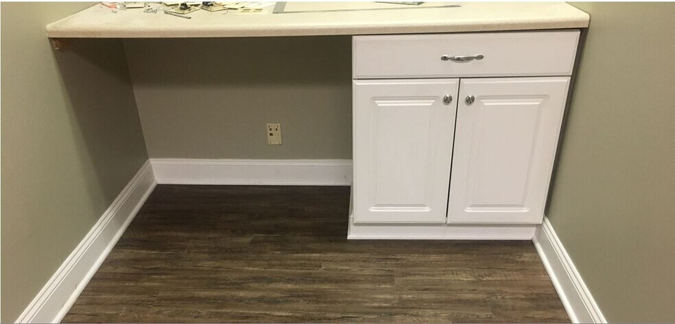 More Photos Of 500 New Hope Rd, Raleigh Light Distribution For Lease
