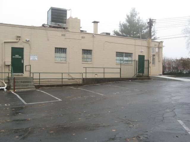 More Photos Of 5900 York Rd, Baltimore Coworking Space