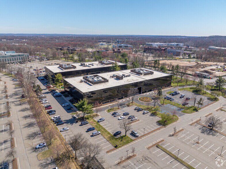 More Photos Of 4 Campus Dr, Parsippany Office For Lease