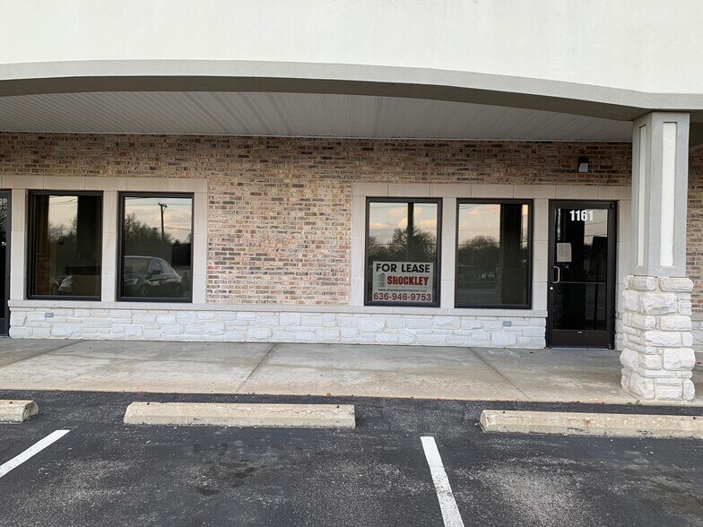 More Photos Of 1153 Bryan Rd, O'Fallon General Retail For Lease