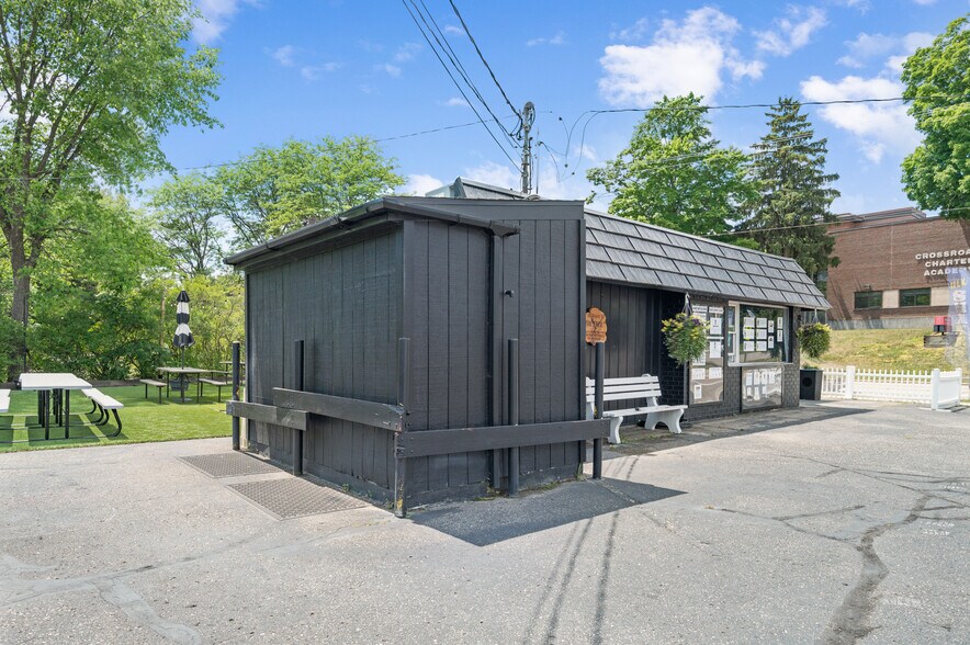 More Photos Of 250 N State St, Big Rapids General Retail For Sale