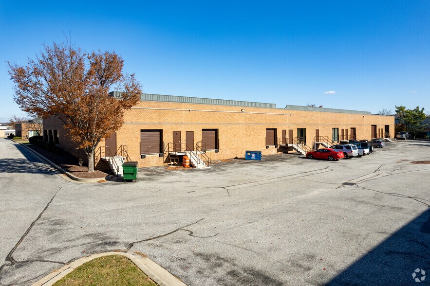 More Photos Of 10946 Beaver Dam Rd, Hunt Valley Flex For Lease