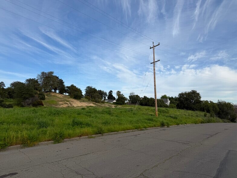 More Photos Of 625 E H St, Benicia Land For Sale