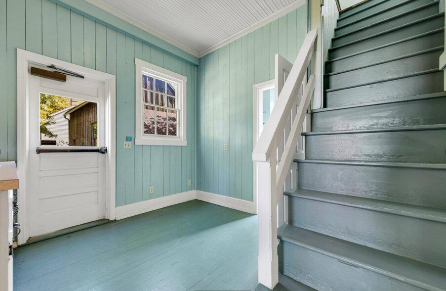 More Photos Of 3565 Mill St, New Melle Office For Lease