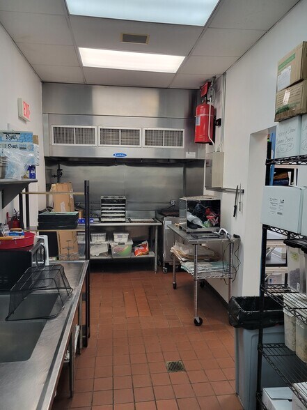 More Photos Of 21-23 S La Grange Rd, La Grange Storefront Retail Office For Sale