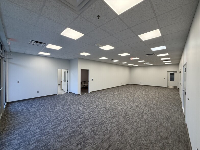 More Photos Of 5601 Chudoba Pky, Prince George Distribution For Lease