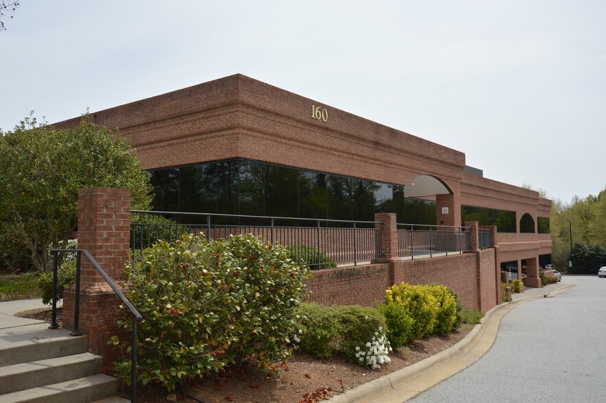 More Photos Of 160 Kimel Forest Dr, Winston-Salem Medical For Lease