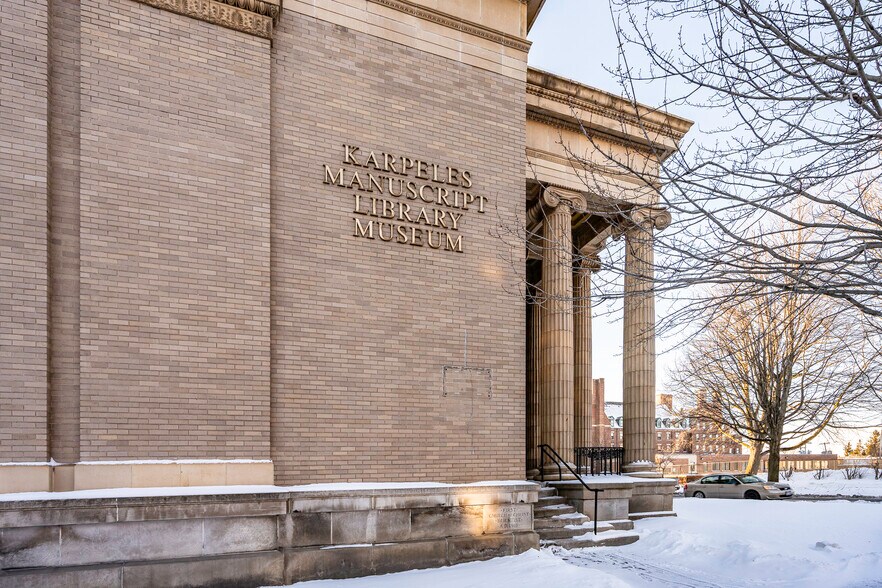 More Photos Of 220 North St, Buffalo Specialty For Sale