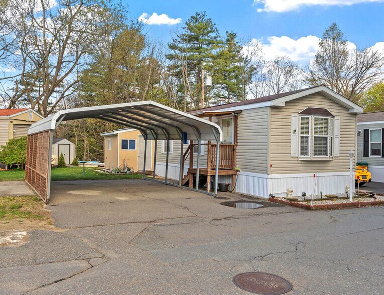 More Photos Of 1237 Central St, Leominster Multifamily For Sale