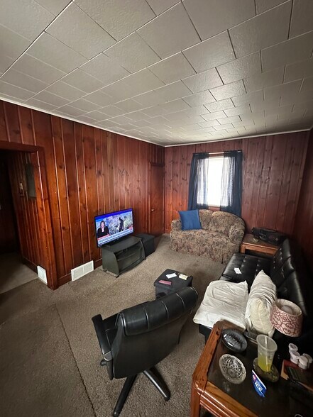 More Photos Of 2345 Cedar St, Holt Apartments For Sale