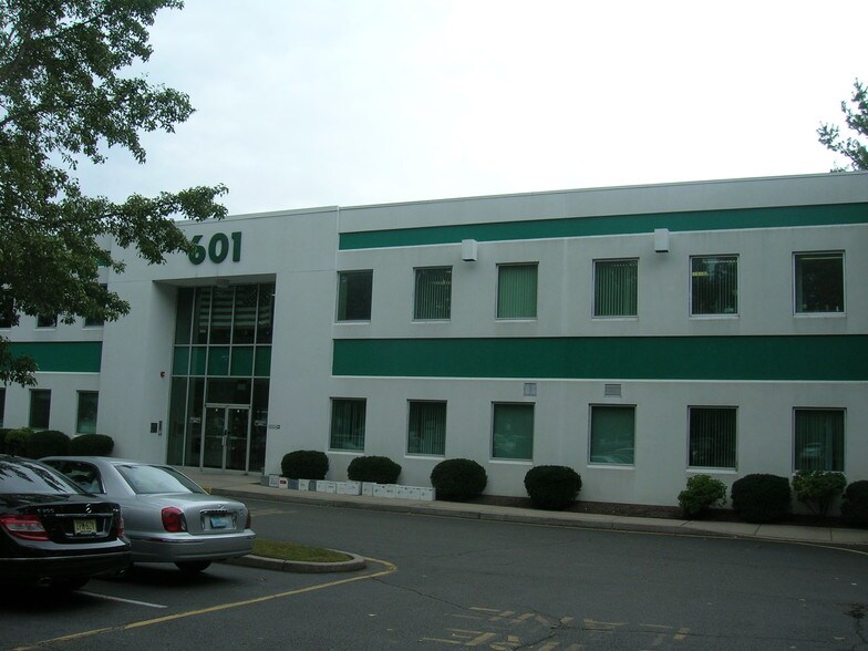 More Photos Of 601 Route 37 W, Toms River Office For Sale