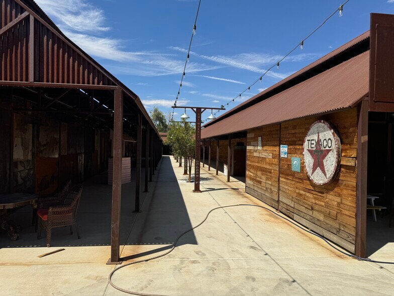 More Photos Of 22092 US Highway 18, Apple Valley Freestanding For Sale